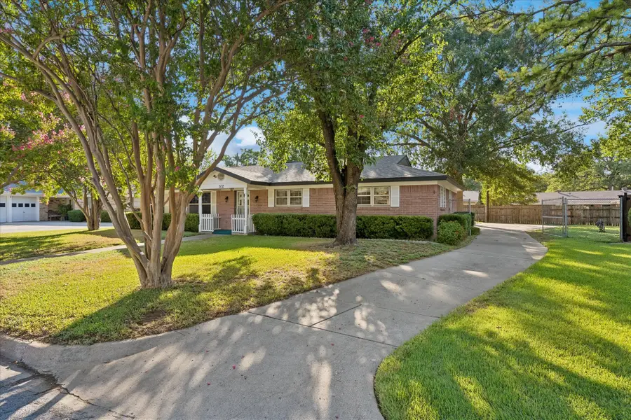 512 Brown Trail Court, Hurst, TX 76053 - #3