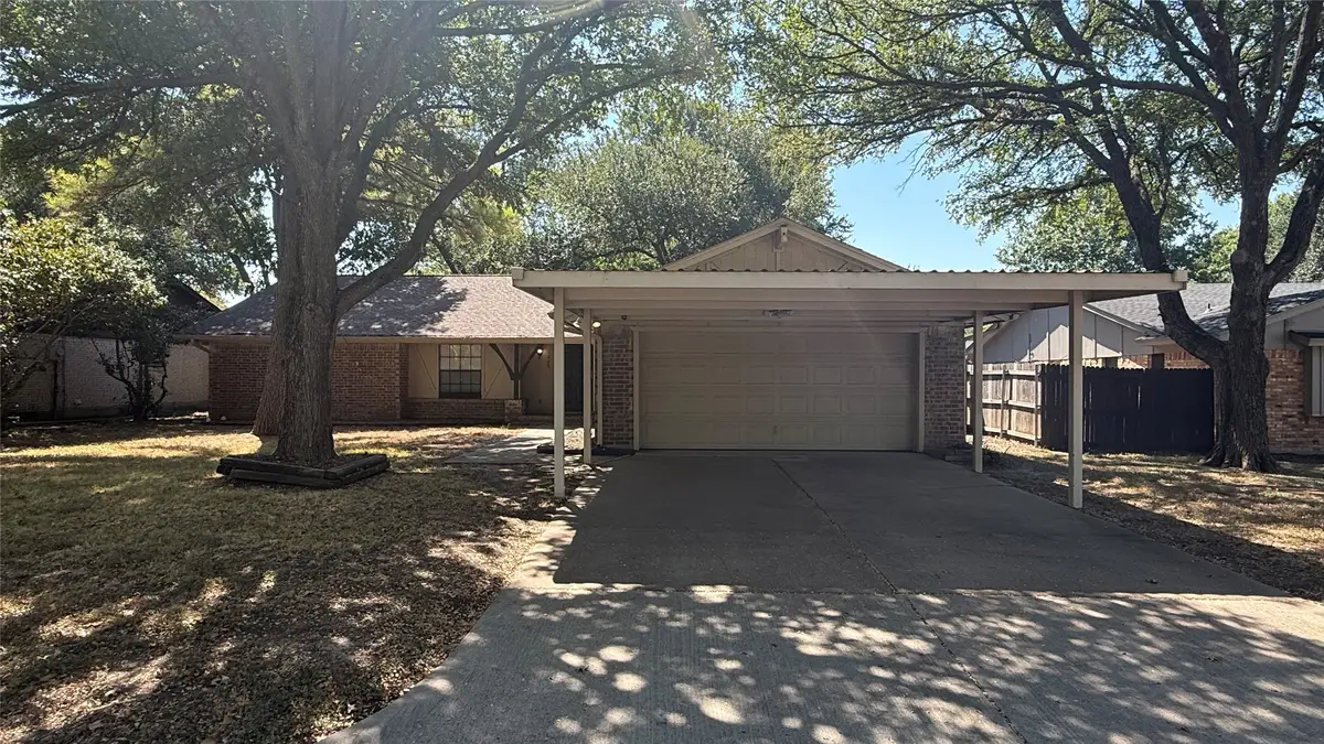 1020 Almond Drive, Mansfield, TX 76063 - #1