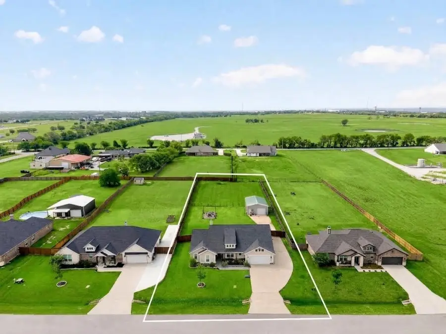 113 Ridgetop Trail, Rhome, TX 76078 - #3