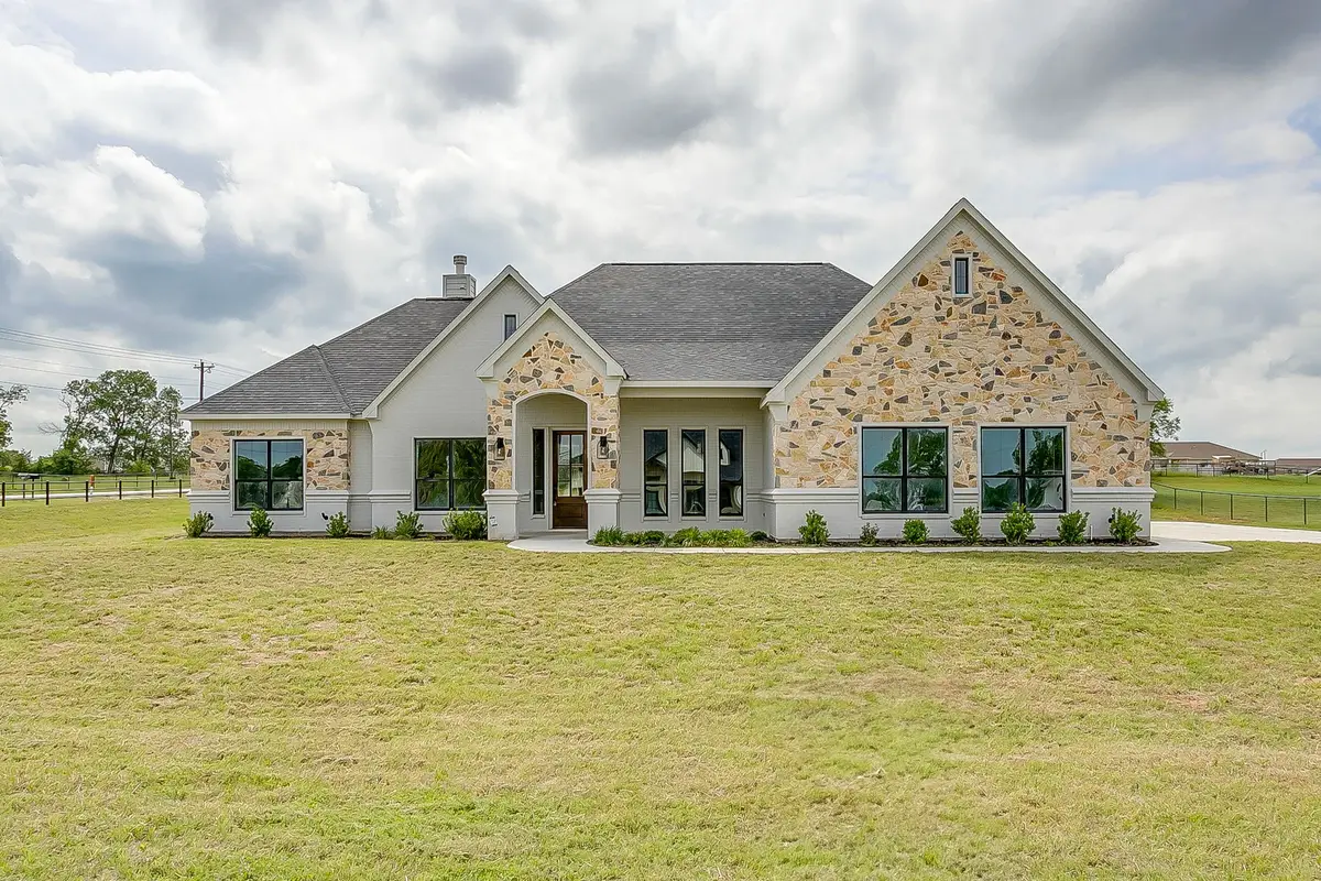 1001 Magnolia Court, Springtown, TX 76082 - #1