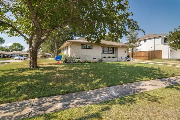 9005 Livenshire Drive, Dallas, TX 75238