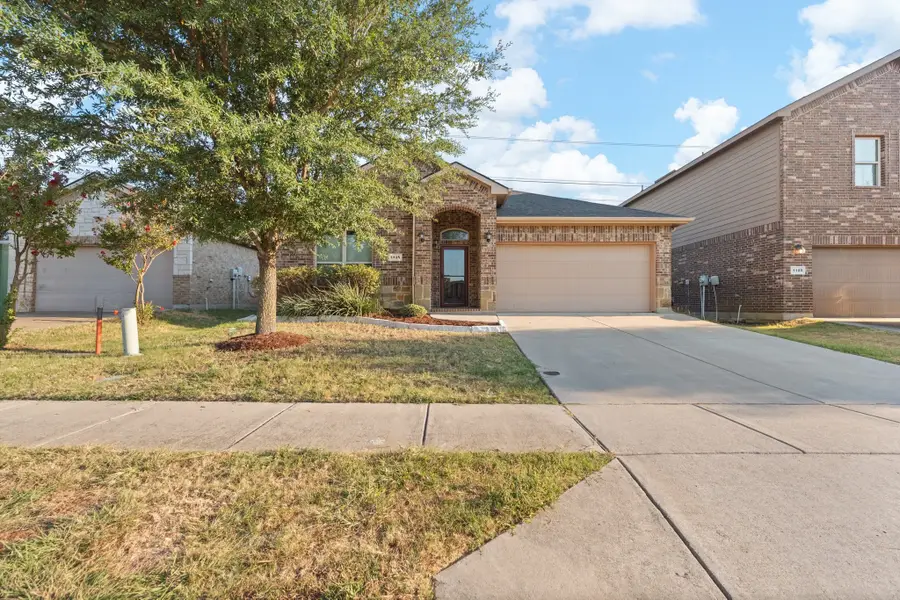 1105 Sierra Blanca Drive, Fort Worth, TX 76028 - #2