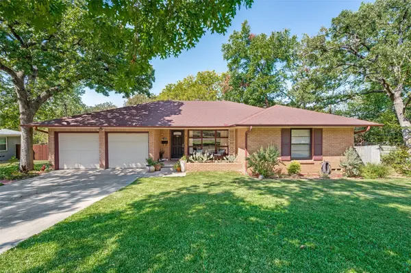 1403 Greenwood Drive, Denton, TX 76209