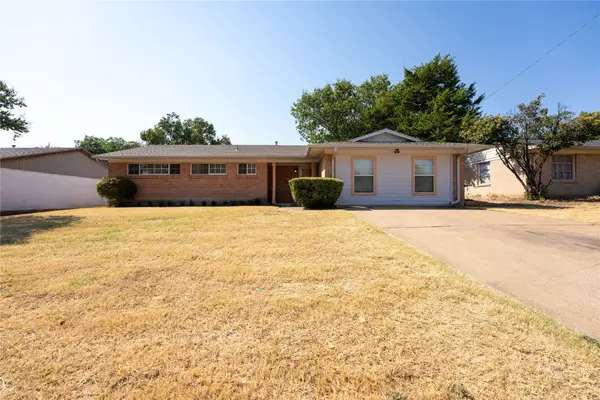 818 Emberwood Drive, Dallas, TX 75232