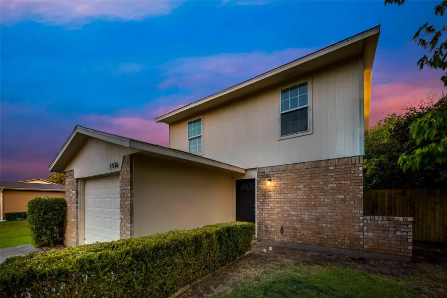 2436 Dancy Drive N, Fort Worth, TX 76131 - #3