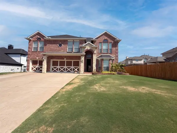 409 Lone Oak Court, Kennedale, TX 76060