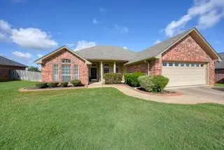 16594 Beauregard Drive, Tyler, TX 75703