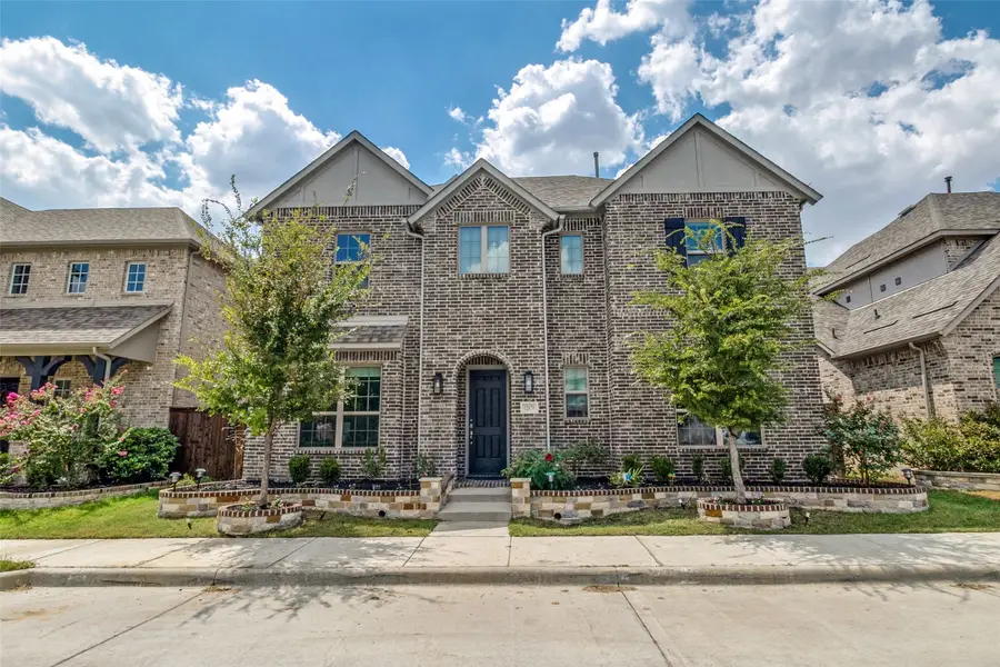 12679 Royal Oaks Lane, Farmers Branch, TX 75234 - #2