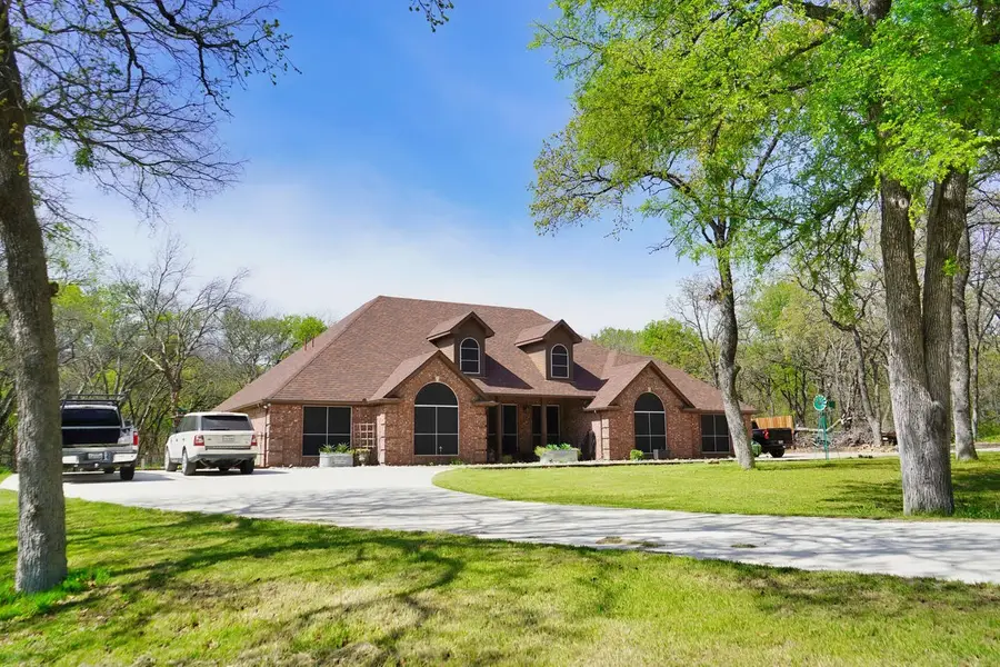 286 W Ridge Street, Decatur, TX 76234 - #2