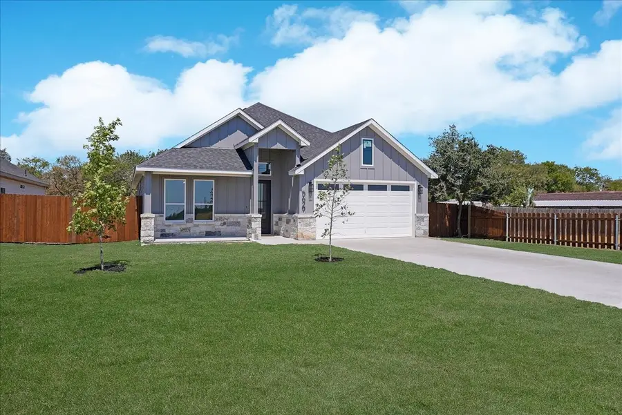 5629 Oak Grove Road N, Fort Worth, TX 76134 - #2
