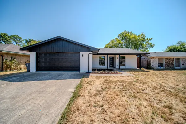 238 Prairie Vista Drive, Dallas, TX 75217