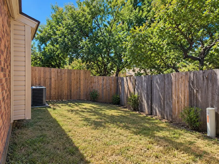 2432 Windy Pine Lane, Arlington, TX 76015 - #2