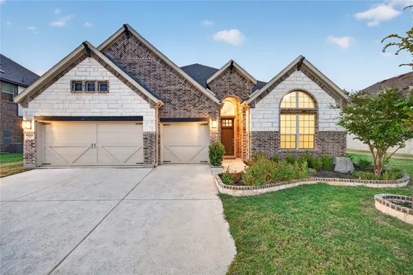 2307 Sam Street, Mansfield, TX 76063