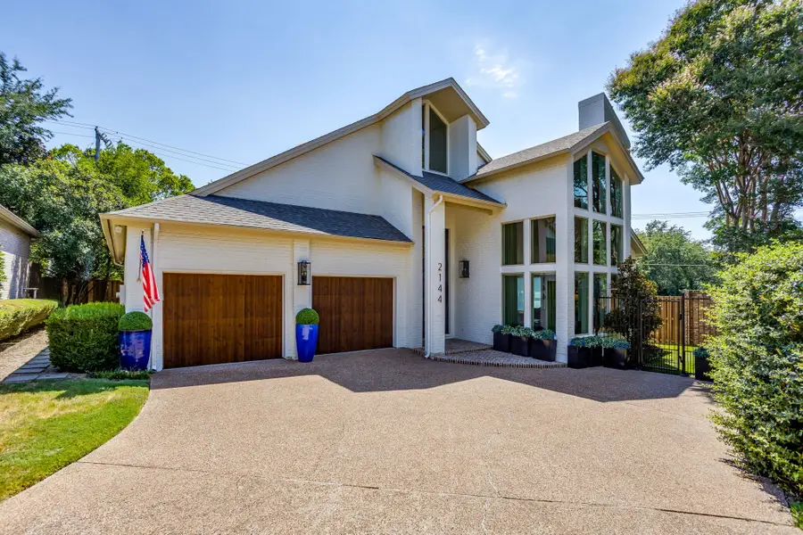 2144 Fountain Square Drive, Fort Worth, TX 76107 - #2