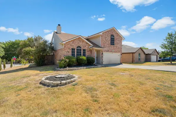 1808 Rybovich Lane, Mansfield, TX 76063