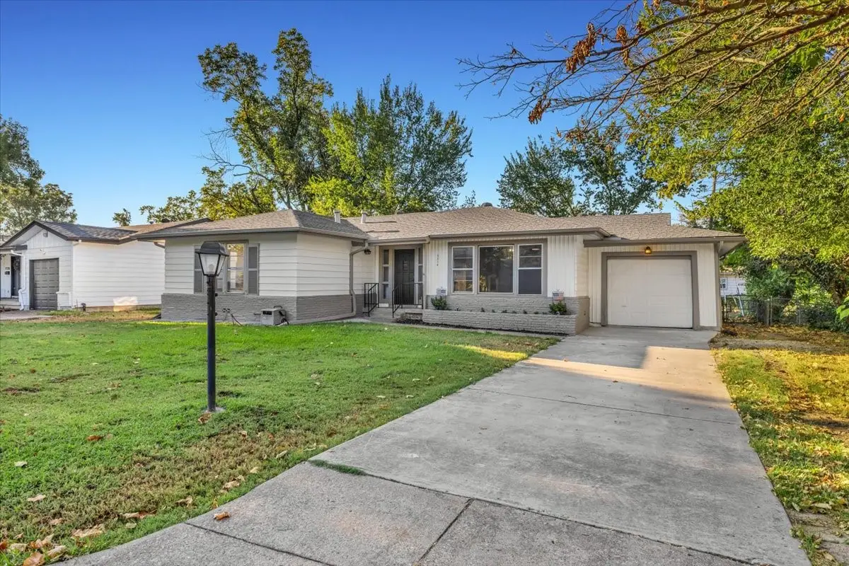 5316 Palmer Drive, Haltom City, TX 76117 - #1