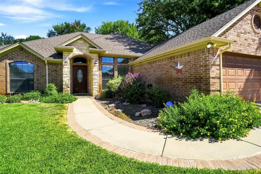 2105 Fair Oaks Drive, Bridgeport, TX 76426 - #3