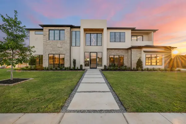 110 Timber Cove Place, Heath, TX 75032