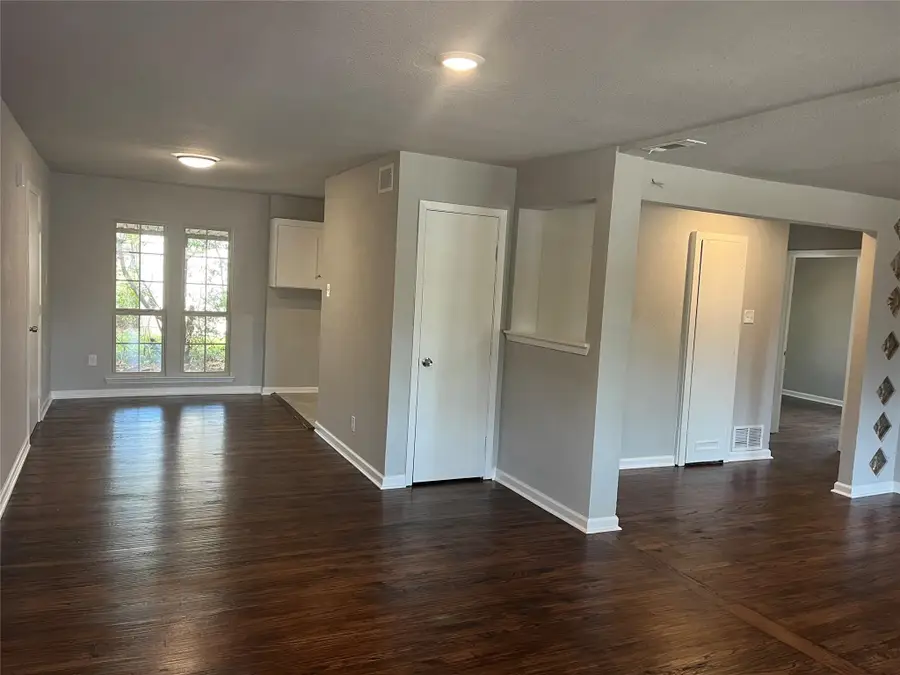 1021 Western Boulevard, Arlington, TX 76013 - #3