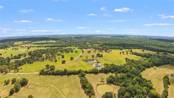 170 Fcr 242, Fairfield, TX 75840