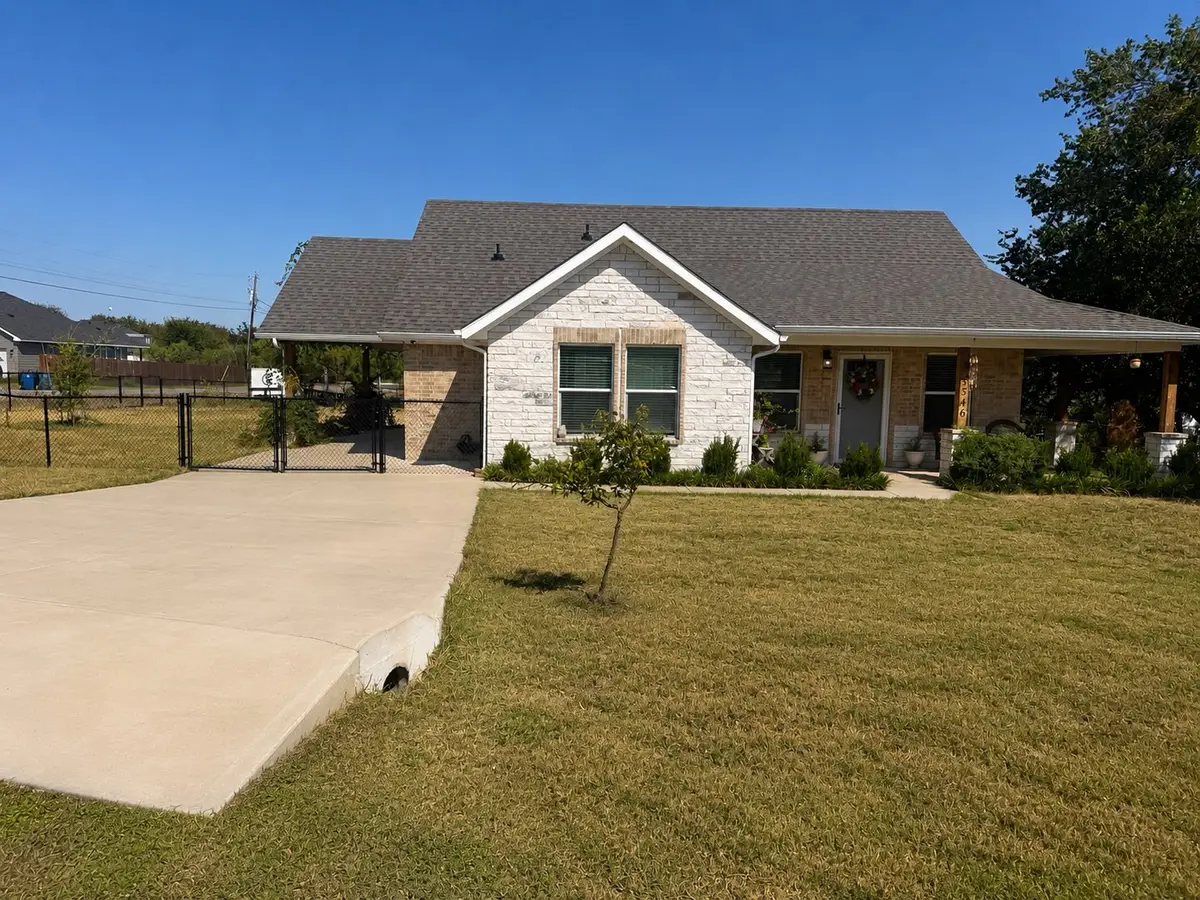 5546 Mesa Loop, Granbury, TX 76048 - #1