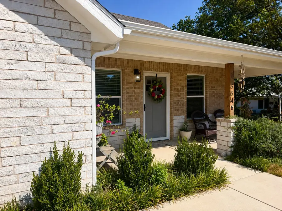5546 Mesa Loop, Granbury, TX 76048 - #2