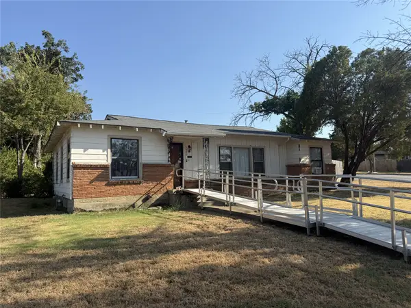 5500 Purington Avenue, Fort Worth, TX 76112
