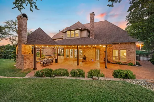 3056 Loch Meadow Court, Southlake, TX 76092