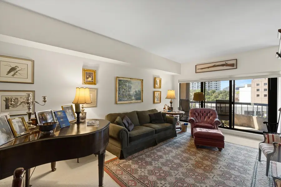 3030 Mckinney Avenue #304, Dallas, TX 75204 - #2