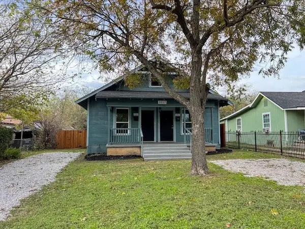 3217 NW 29th Street, Fort Worth, TX 76106