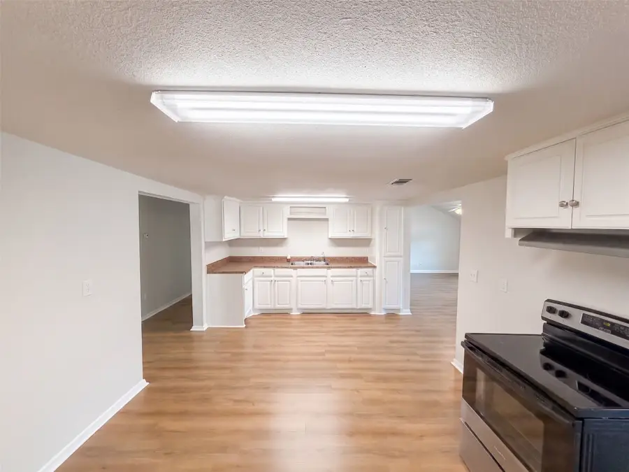 1418 Moss Street, Gainesville, TX 76240 - #2