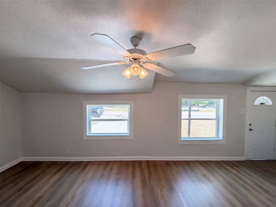 1418 Moss Street, Gainesville, TX 76240 - #3