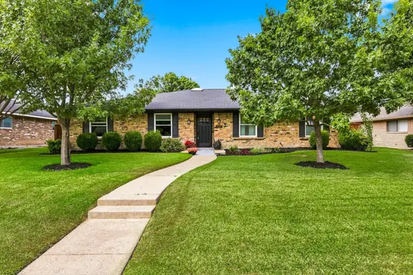 308 Canyon Valley Drive, Richardson, TX 75080
