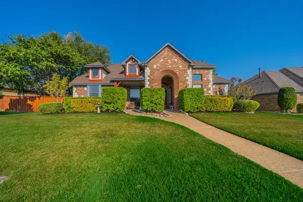 1309 Heritage Hill Drive, DeSoto, TX 75115