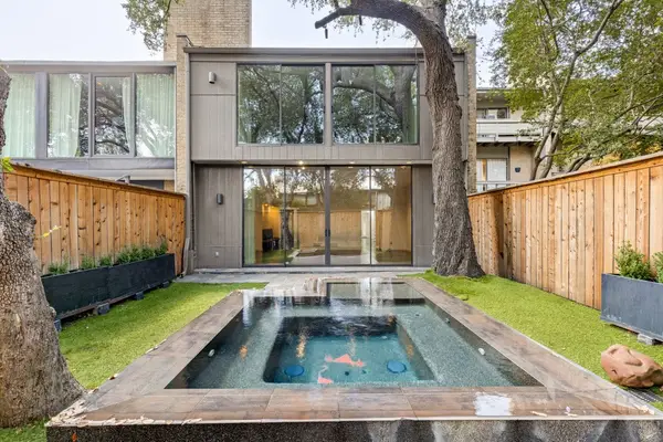 4020 Buena Vista, Dallas, TX 75204