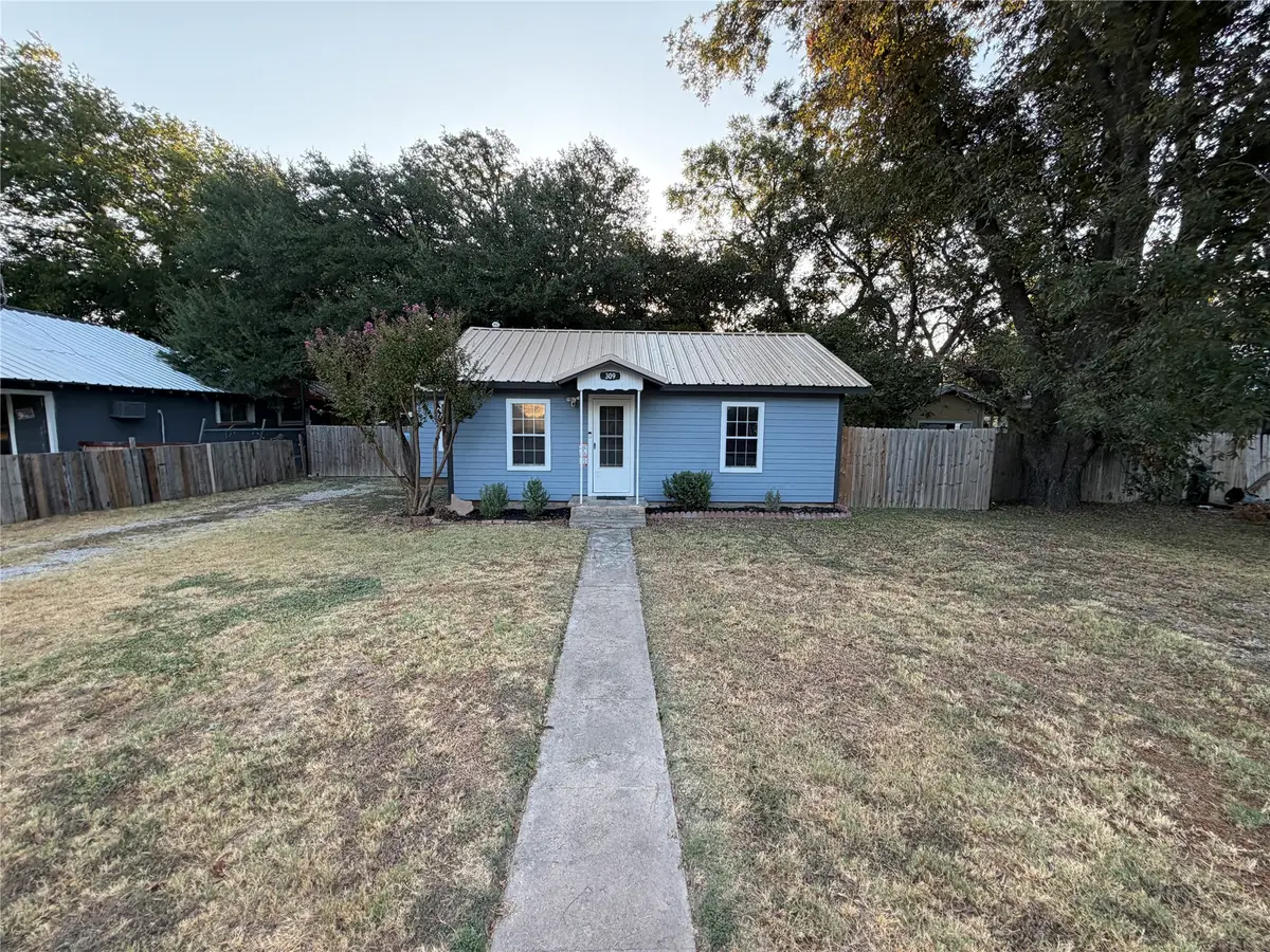 309 S Main Street, Rising Star, TX 76471 - #1