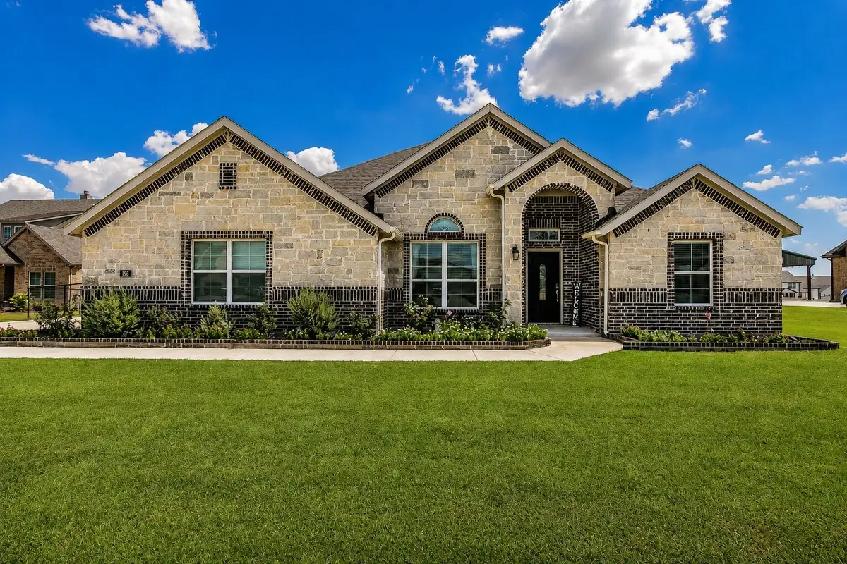 198 Spanish Moss Trail, Rhome, TX 76078 - #1