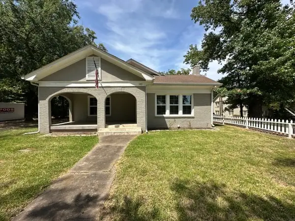 1103 S Broadway Avenue, Tyler, TX 75701