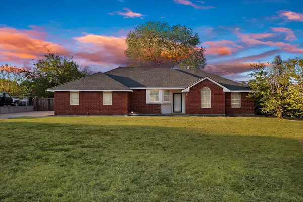 317 Anita Lane, Waxahachie, TX 75165