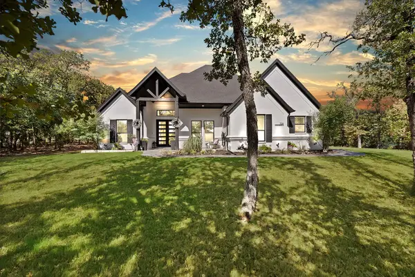 709 Hidden Branch Lane, Reno, TX 76020