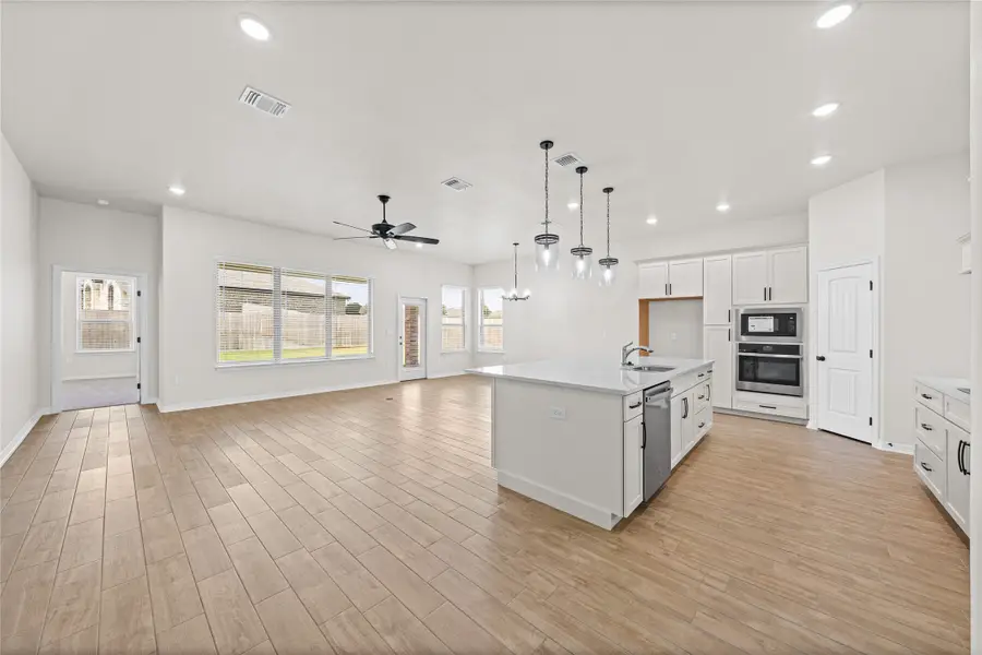 130 Lasso Loop, Lorena, TX 76655 - #3