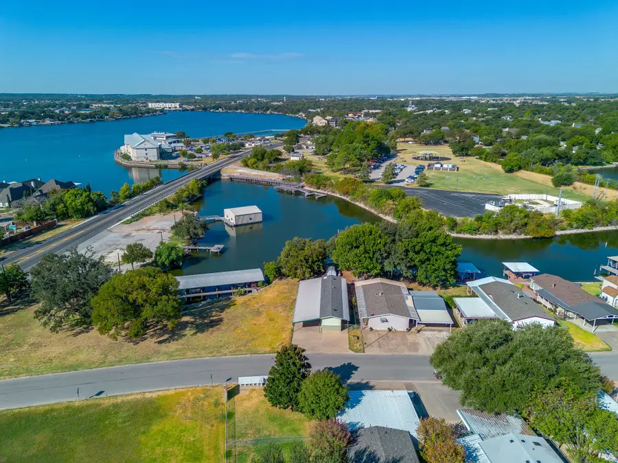 201 Brazos Harbor Drive, Granbury, TX 76048 - #2