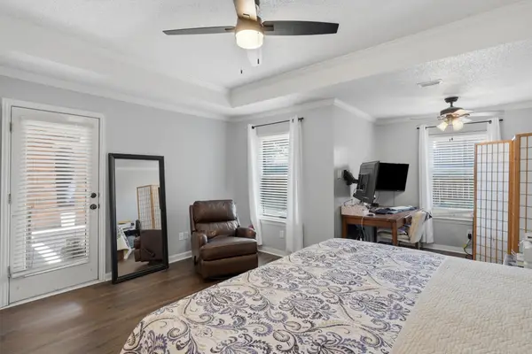 7501 Meadowside Road, Fort Worth, TX 76132
