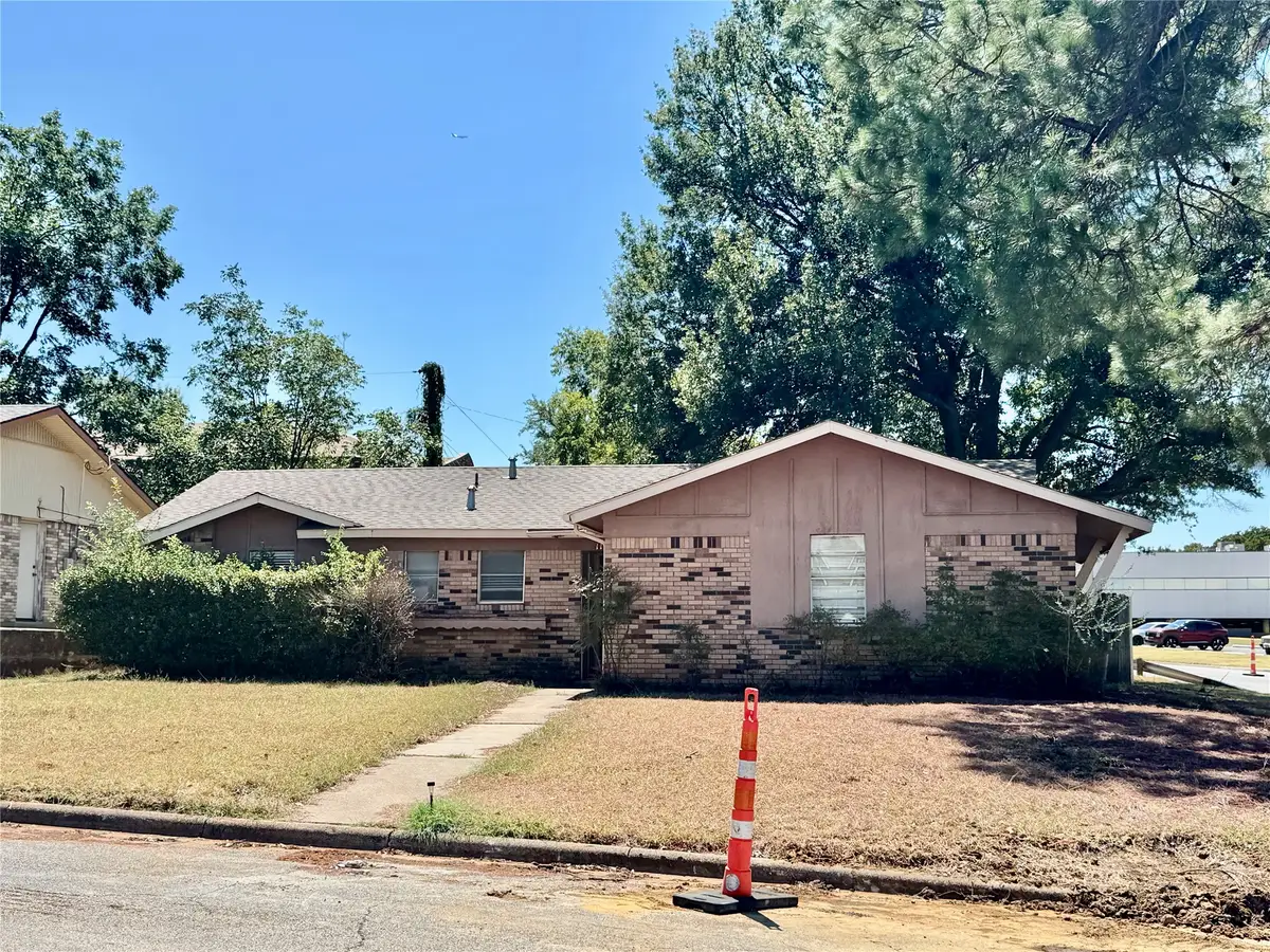 1114 Paula Drive, Arlington, TX 76012 - #1