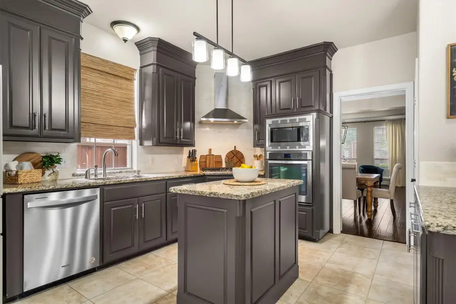 2116 Tennyson Drive, Flower Mound, TX 75028 - #2