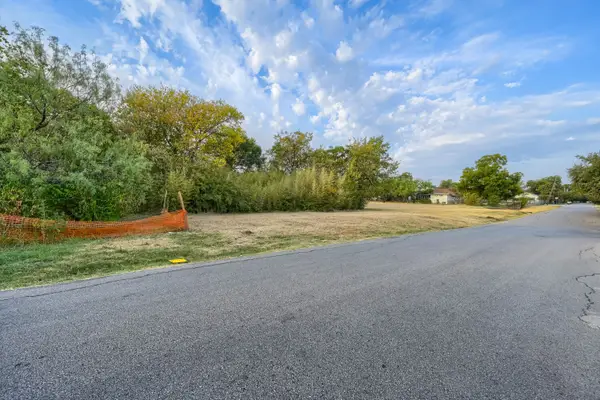 5218 Fitchburg Street, Dallas, TX 75212