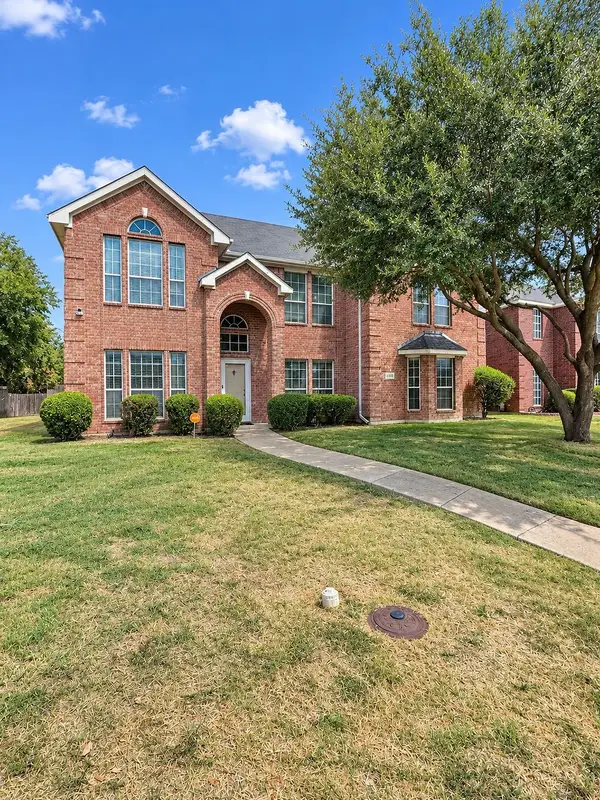 1805 Wylie Creek Drive, DeSoto, TX 75115