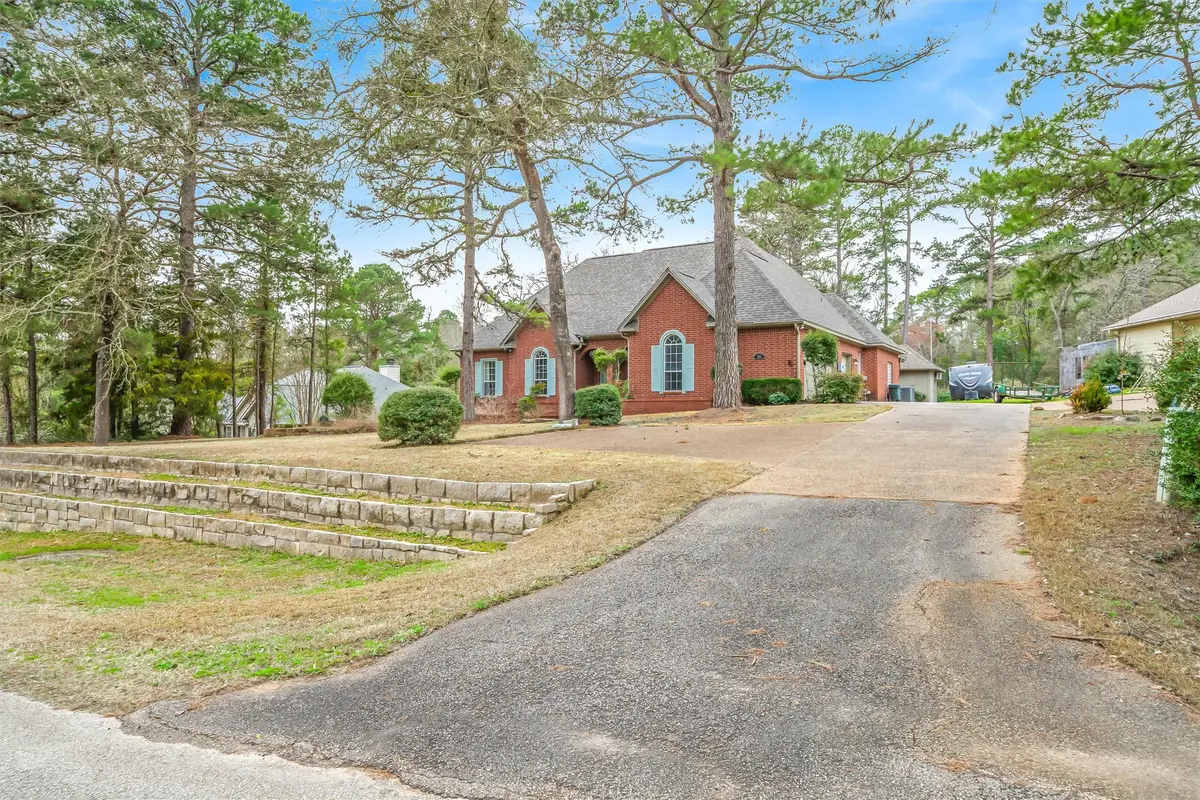 1304 Greenbriar Trail, Holly Lake Ranch, TX 75765 - #1