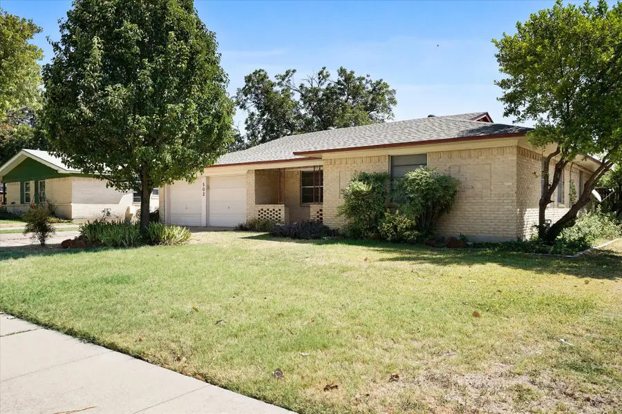503 Harriett Street, Arlington, TX 76010 - #2