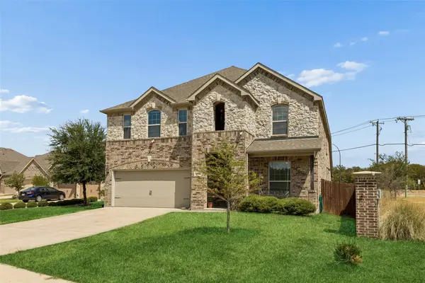 1304 Mountain View Lane, Kennedale, TX 76060